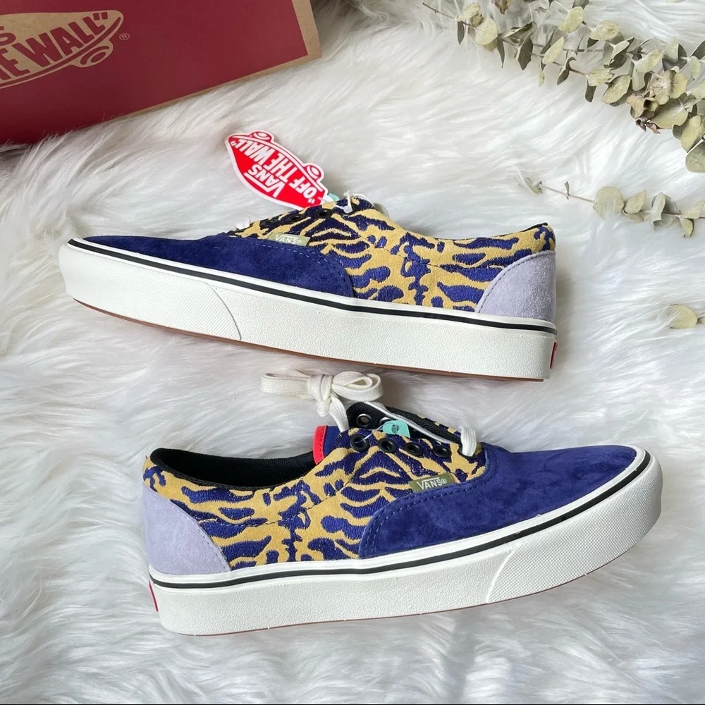 Vans ComfyCush Era Bugs Blueprint W8.5 VN0A3WM9WWG NIB